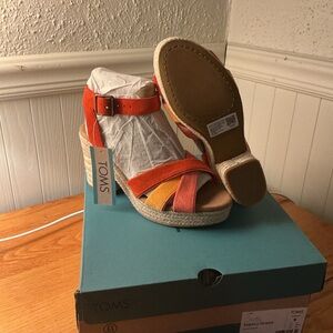 TOMS Women's Orange and Pink Wedge Sandals